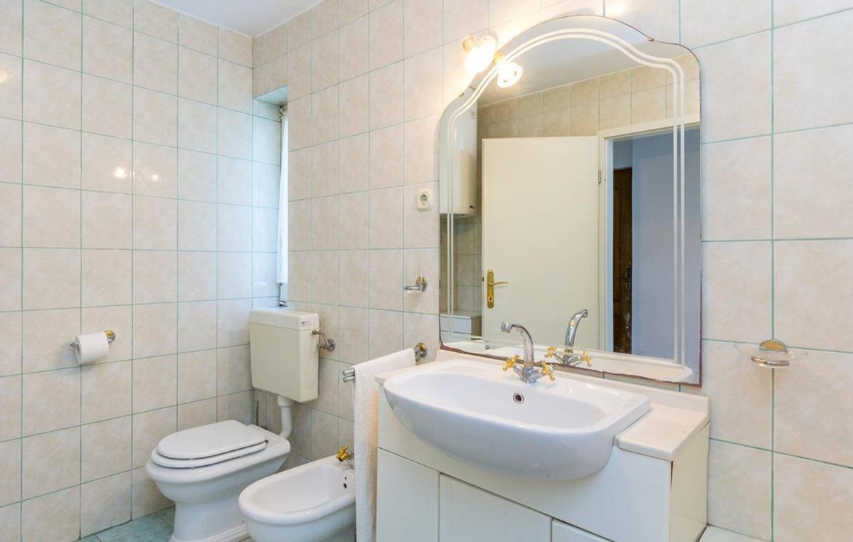Apartments Pradolando พูลา ภายนอก รูปภาพ